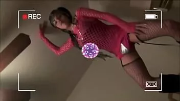 播放 我的生活在线| “在femboy的背后”